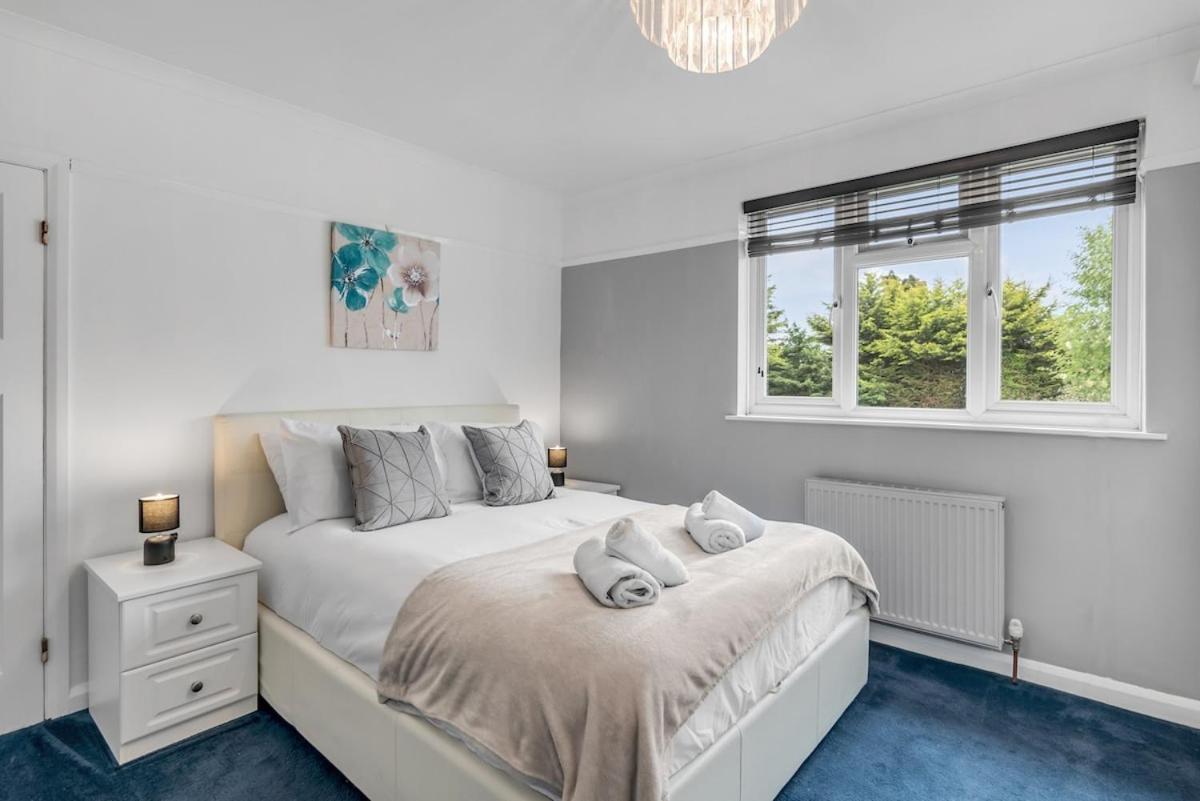 4Br Long Stays Free Parking High Speed Wi-Fi Horsford Bagian luar foto